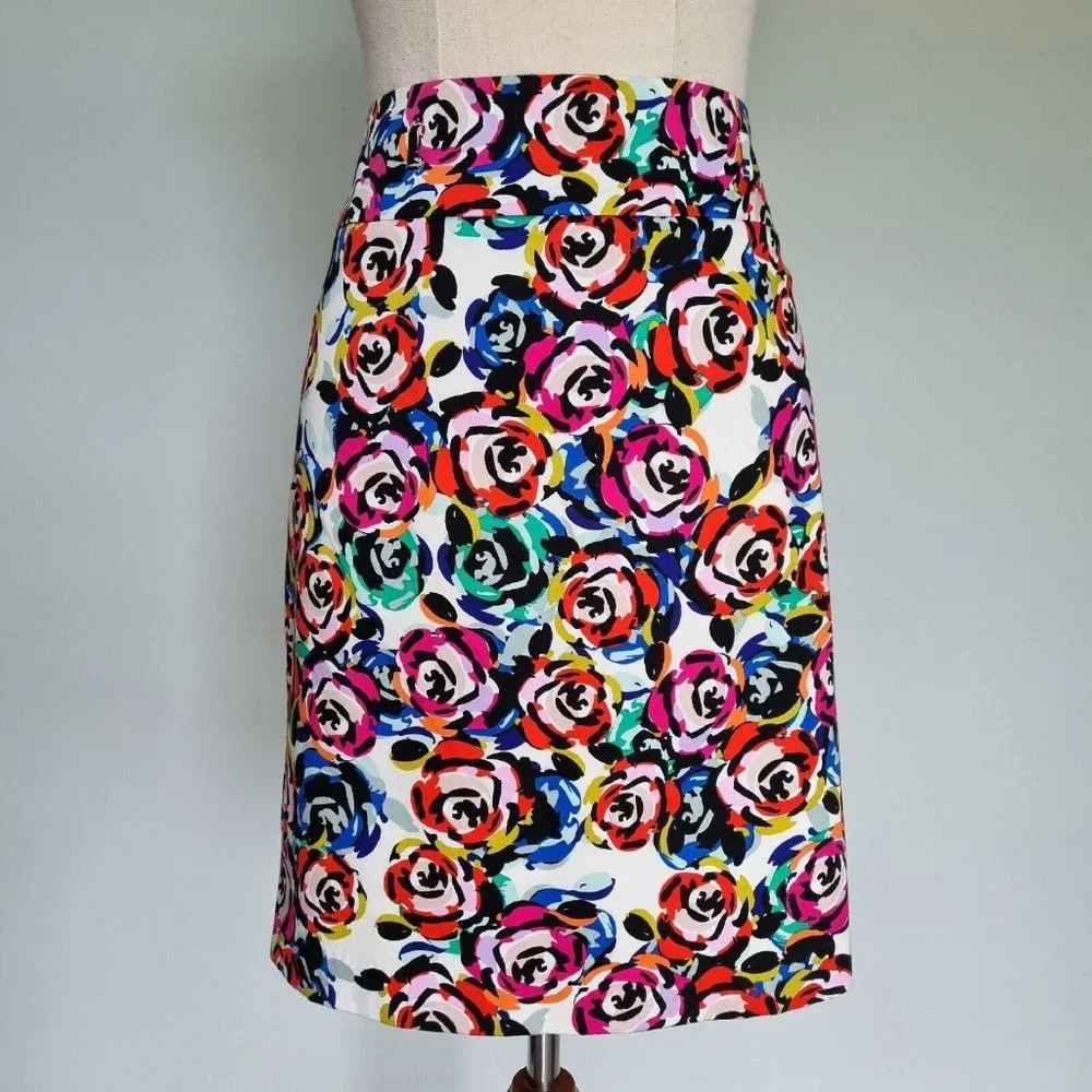 Review Multicolour Floral Rose Pencil Skirt Size 14 - Picture 2 of 6